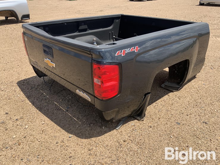2019-chevrolet-2500-image-5