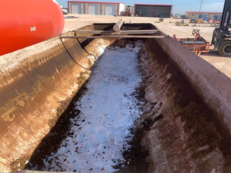 40’-x-11’-x-7’-558-barrel-round-bottom-open-top-skidded-pit-w/-gas-buster-image-8
