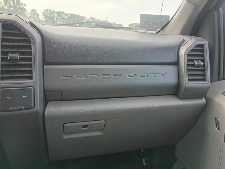 2018-ford-f350-image-37