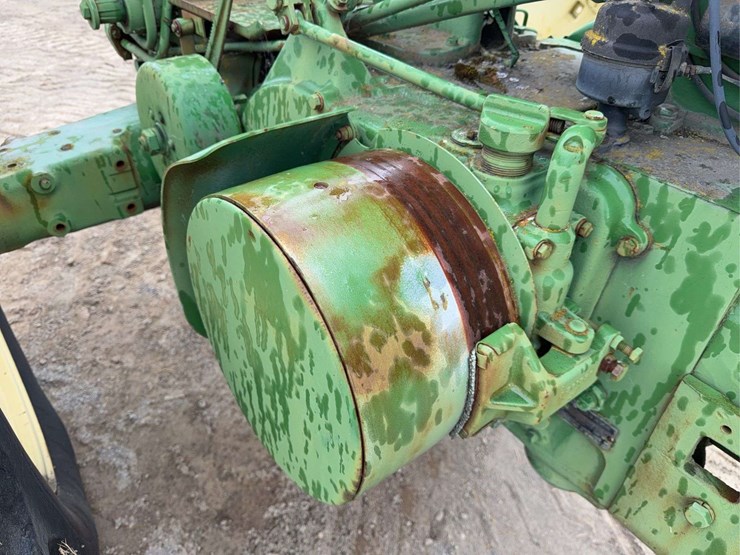 john-deere-630-image-28