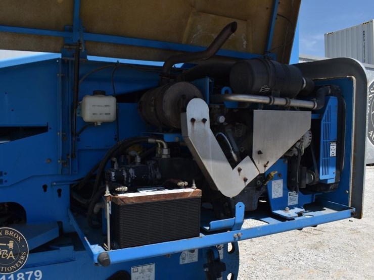 2007-genie-s40-image-22