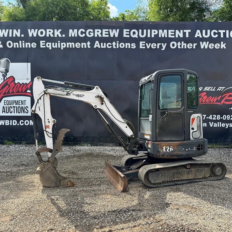 2013 BOBCAT E26