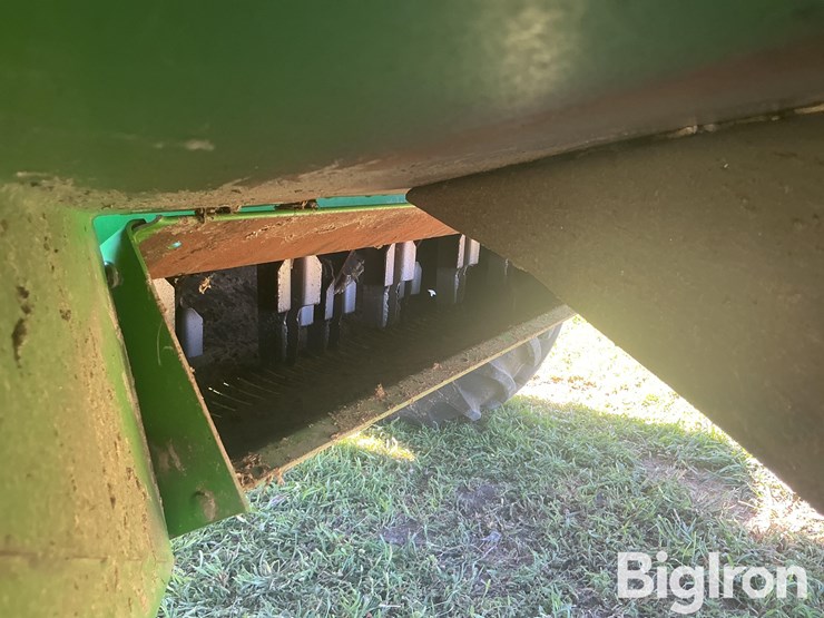 2010-john-deere-9770-sts-image-12