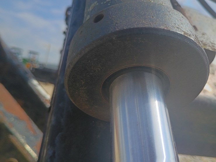 #24843-•-agco-784-loader-w/-brackets-image-14
