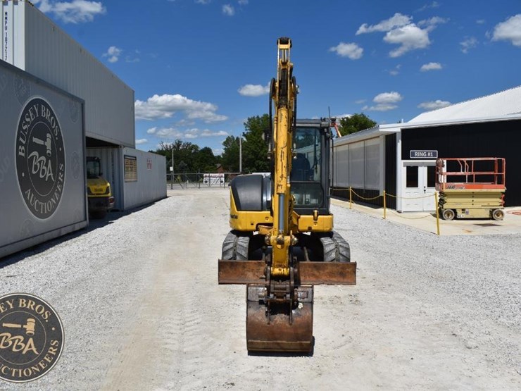 2016-komatsu-pc55mr-5-image-9