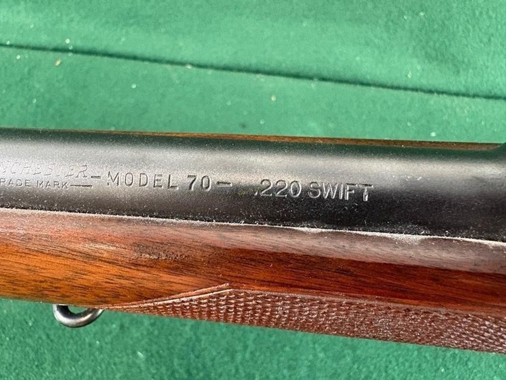 winchester-mdl.70-220-swift-rifle-image-19