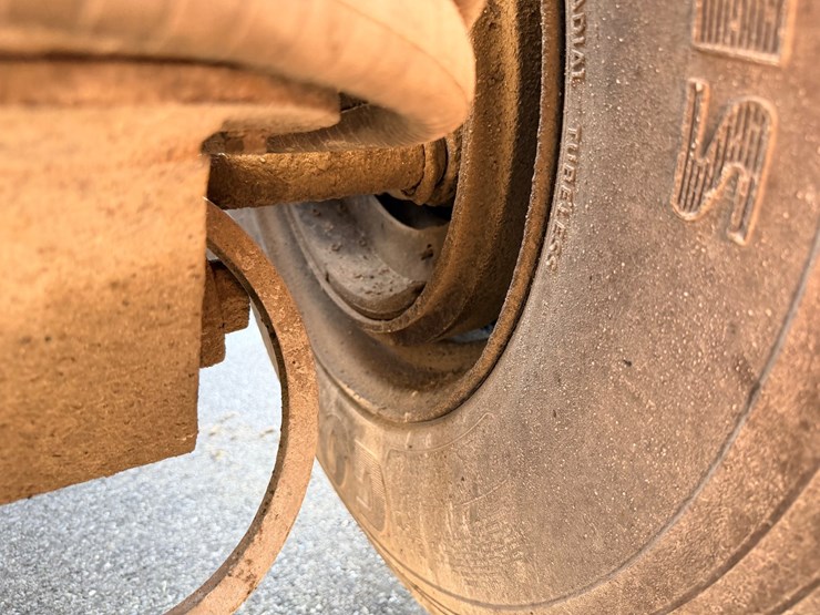 1993-mack-dm690s-image-68