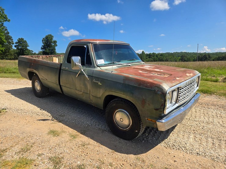 1977-dodge-150-image-16