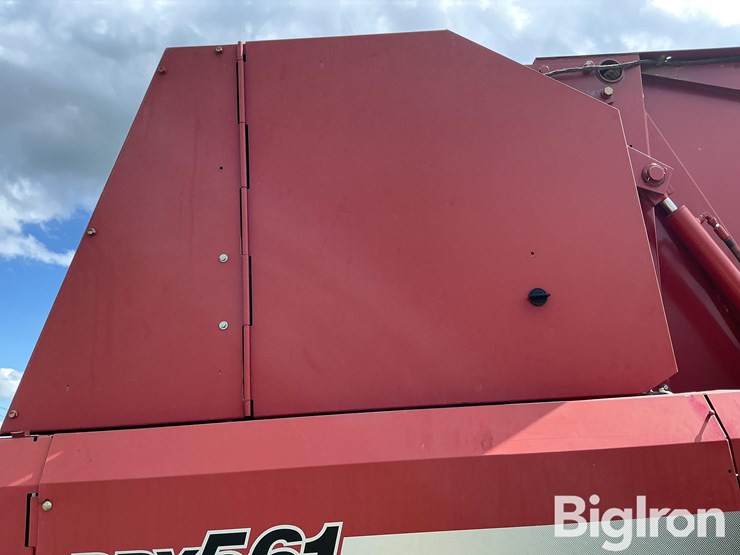 case-ih-rbx561-image-12