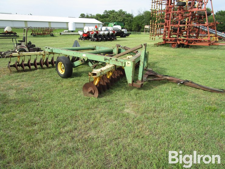 john-deere-340-image-3