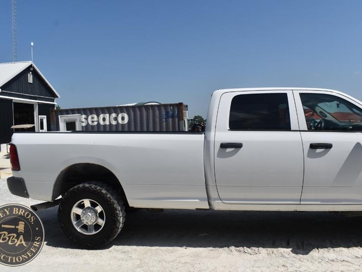 2018-ram-2500-hd-image-6