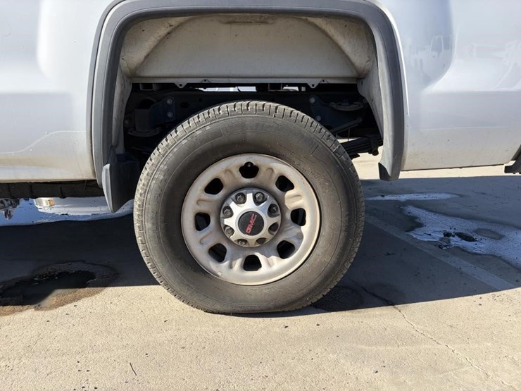 2015-gmc-sierra-3500hd-image-7