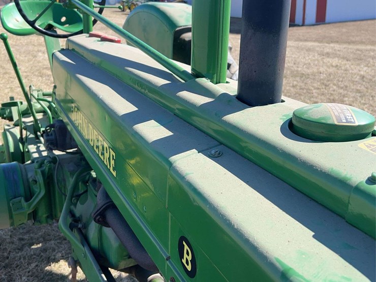 john-deere-model-b-image-12