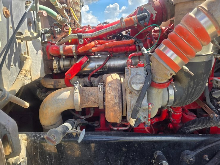 2009-peterbilt-367-image-34