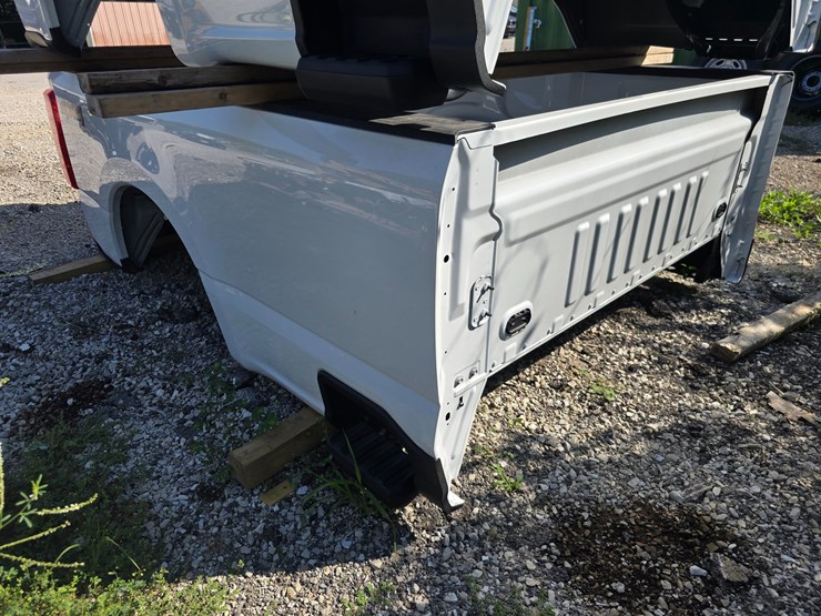 2026-ford-f250-image-5