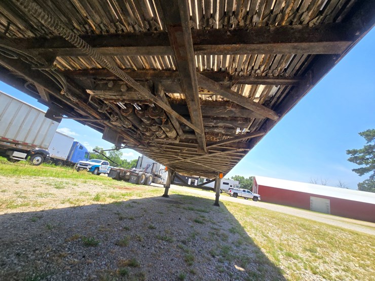 2016-wilkens-walking-floor-image-26