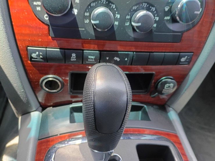 2007-jeep-grand-cherokee-image-42