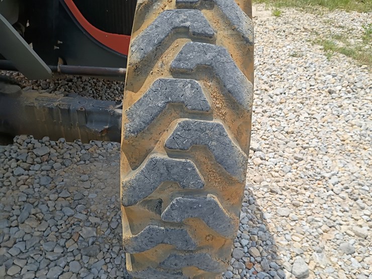 2004-jlg-g6-42a-image-67