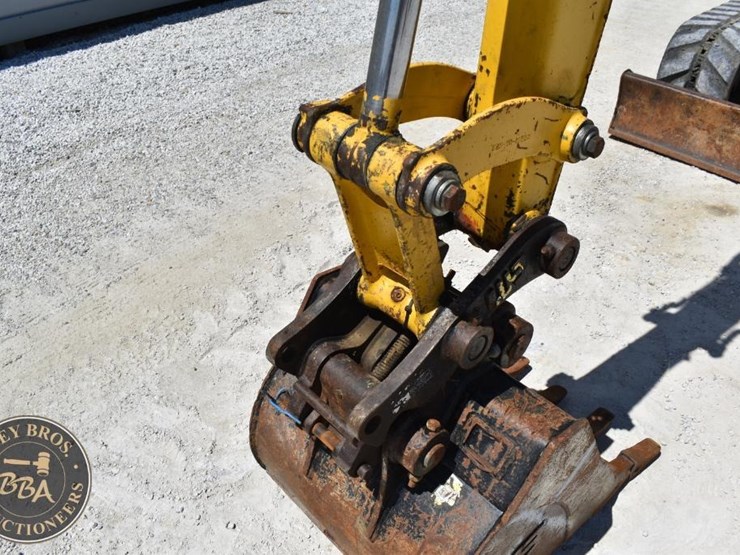 2016-komatsu-pc55mr-5-image-25