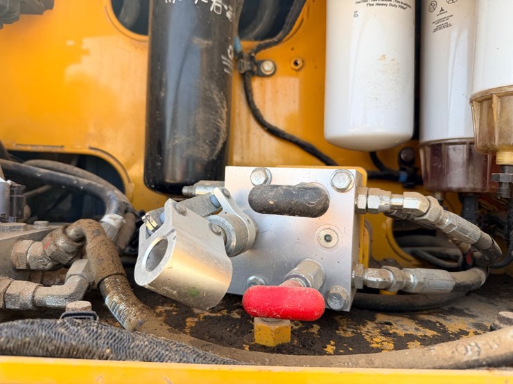 2017-deere-950k-image-108