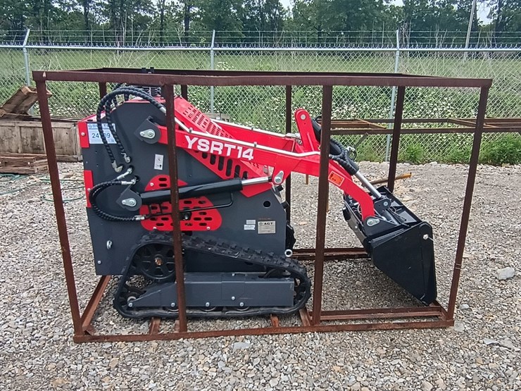 #24709-•-2025-agt-ysrt14-mini-skidsteer-image-1