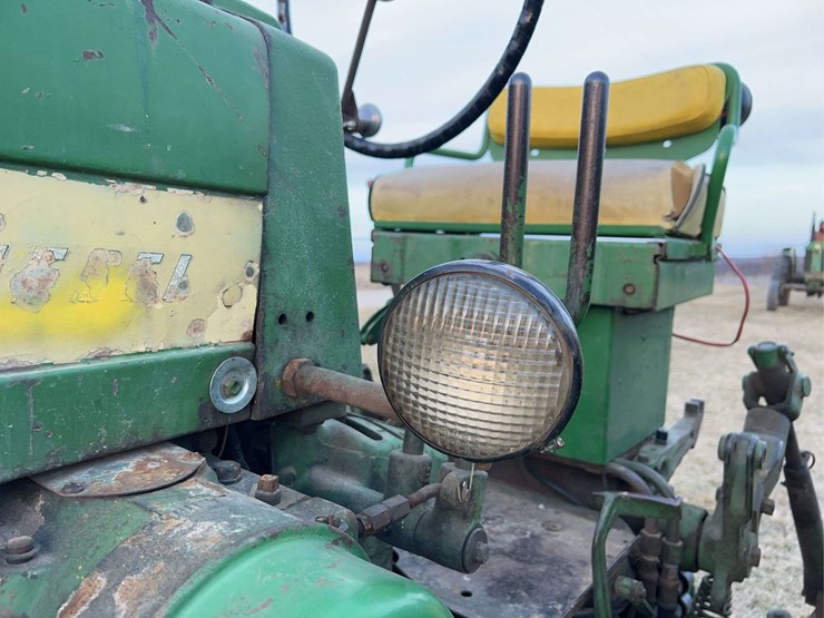 john-deere-720-image-56