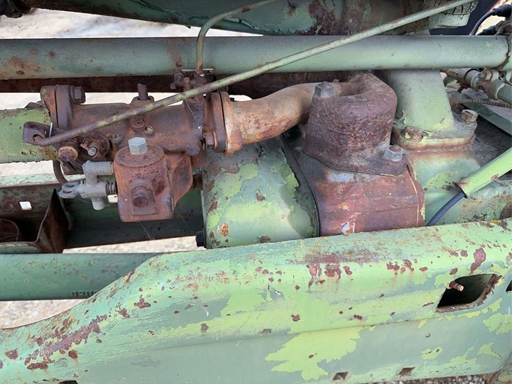 john-deere-model-b-image-10