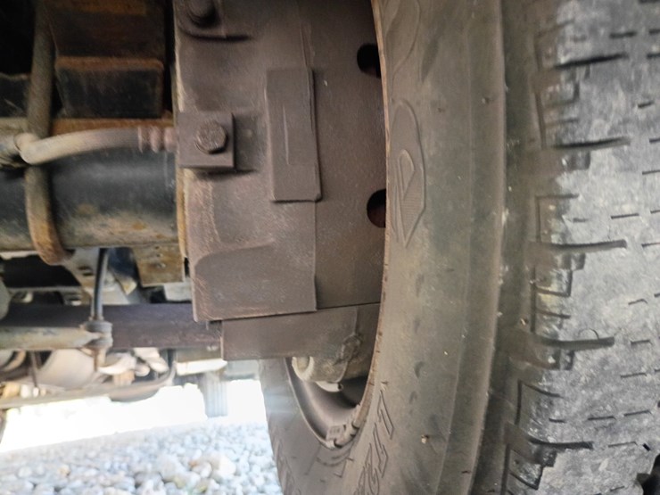 2005-ford-e450-image-144