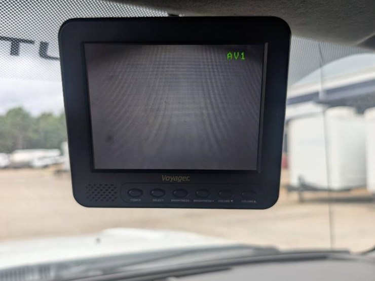 2013-ford-f550-image-29