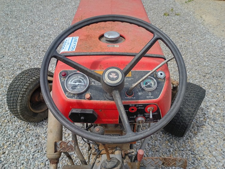 1978-massey-ferguson-210-image-25