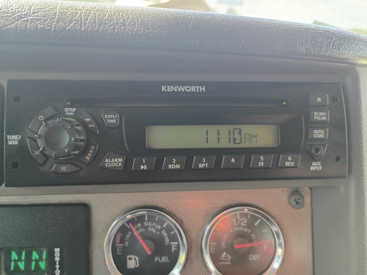 2012-kenworth-t370-image-61
