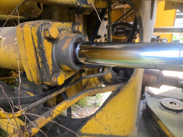 1980-caterpillar-988b-image-78