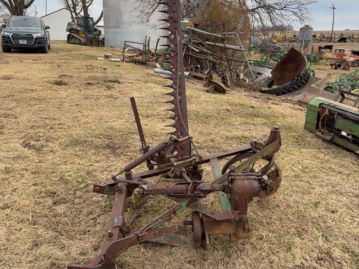 john-deere-sickle-bar-mower-image-2