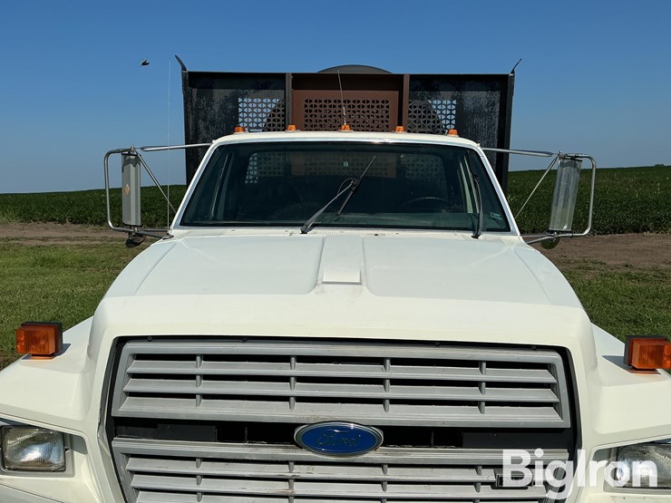1993-ford-f700-image-15