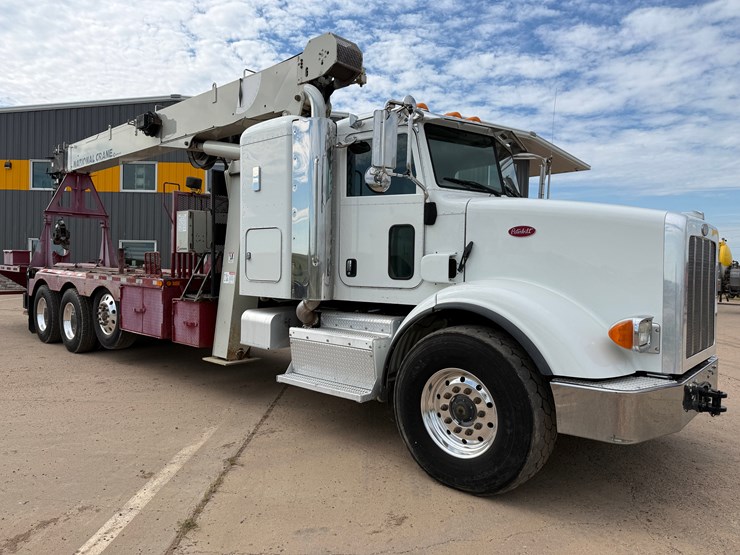 2015-peterbilt-365-image-4