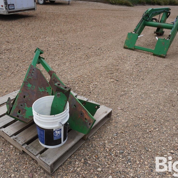 JOHN DEERE 158