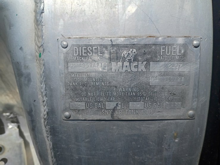 1997-mack-rd688s-image-74