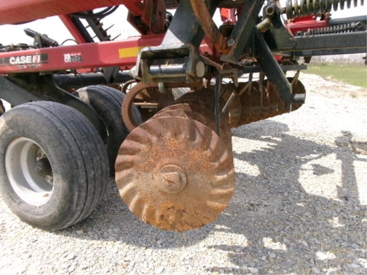 case-ih-true-tandem-330-turbo-image-12