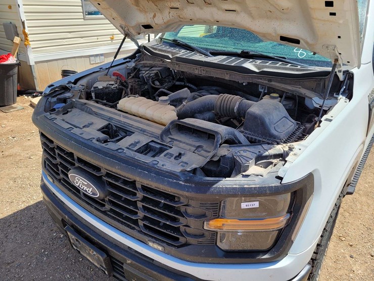 2024-ford-f150-image-17