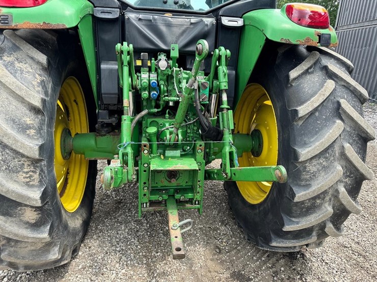 2010-john-deere-6430-image-14