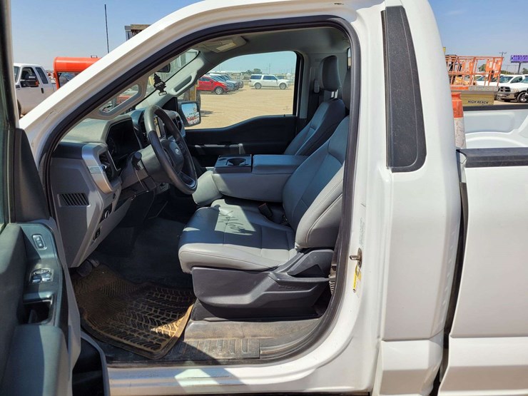 2023-ford-f150-image-10