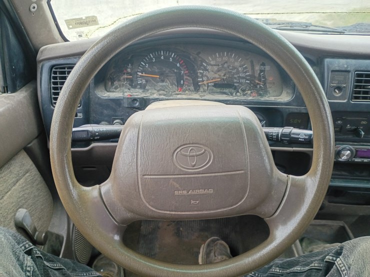 1998-toyota-tacoma-image-49