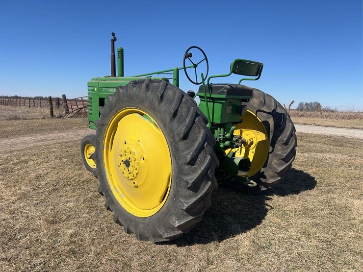 john-deere-model-a-image-3