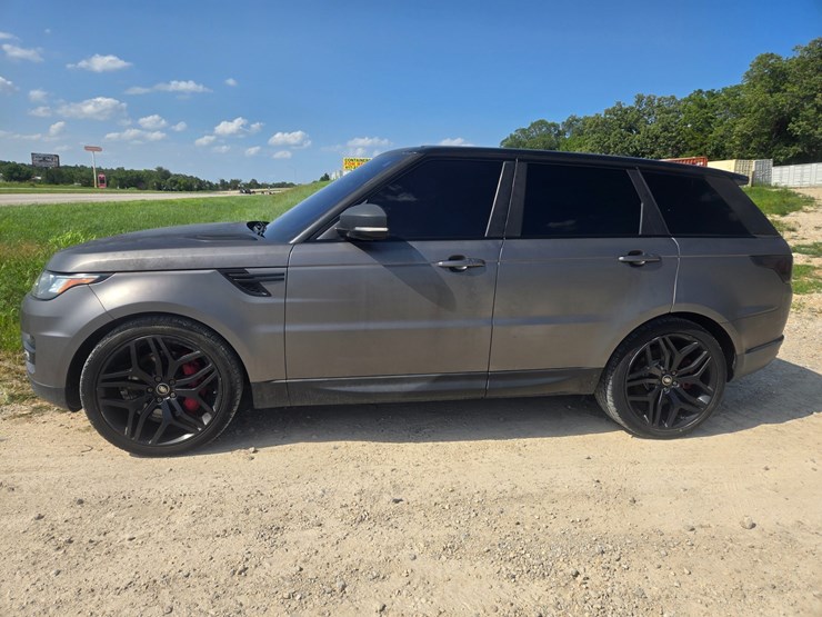 2016-land-rover-range-rover-image-4