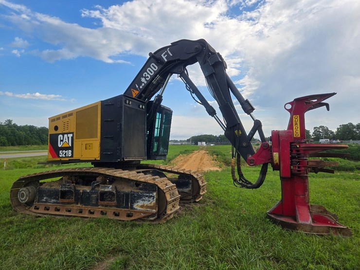 2015-caterpillar-521b-image-14