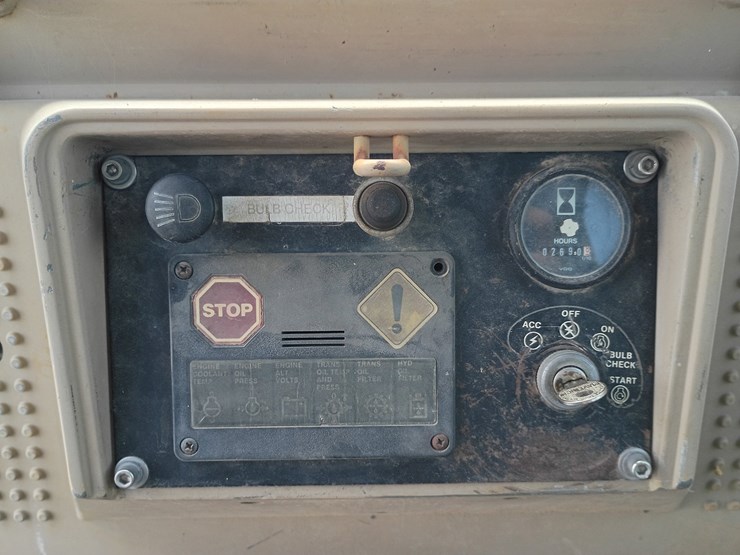 1991-deere-550g-image-27