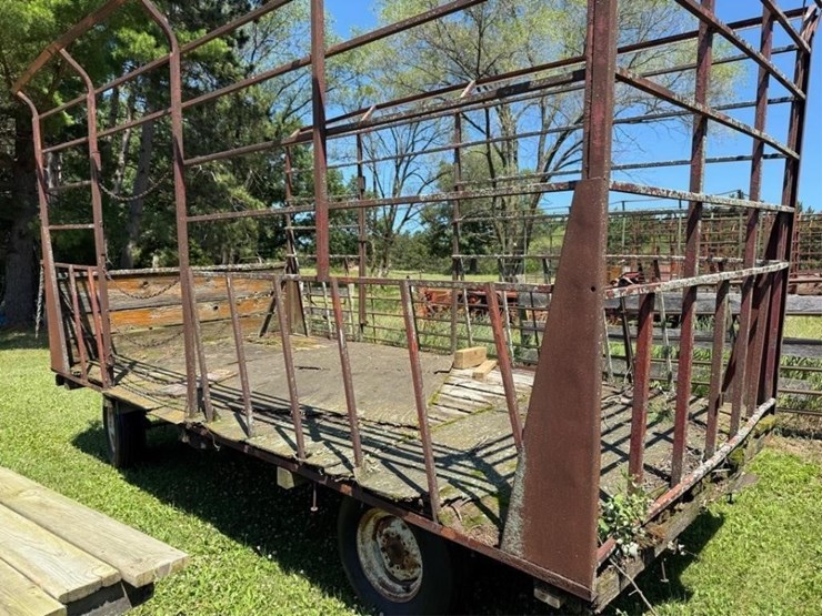 bale-cage-&-gear-image-4