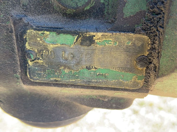 john-deere-720-image-66