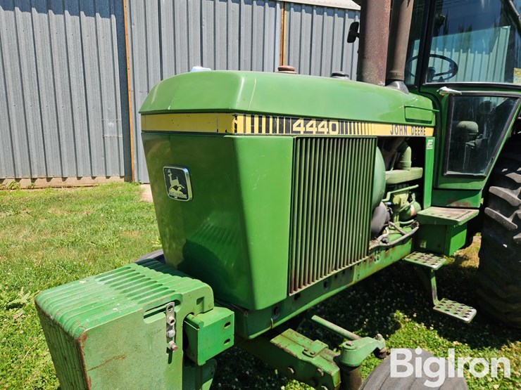 1982-john-deere-4440-image-10