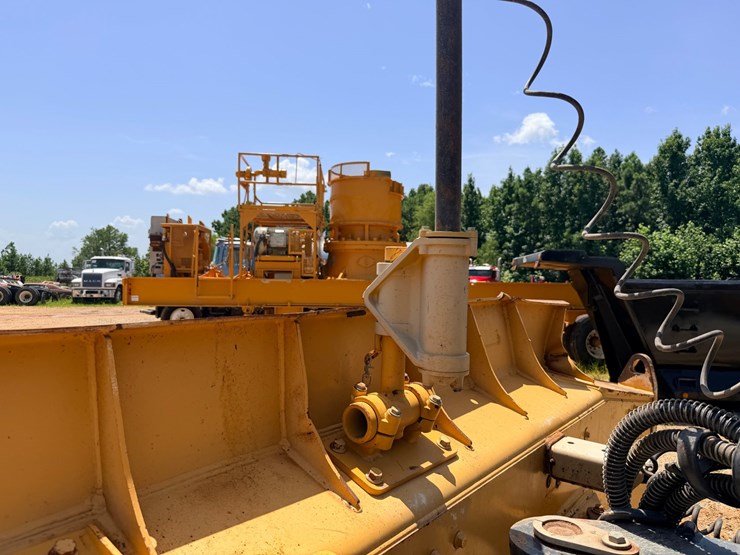 2017-deere-950k-image-208